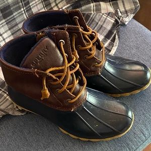 Sperry boots